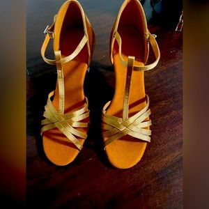 New Ballroom dance shoes,size 7.5 Gold color satin 3” heel,